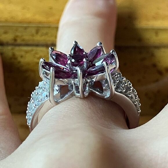 Natural Rhodolite Garnet Sterling Silver Cocktail Ring Size 7 - Picture 2 of 9